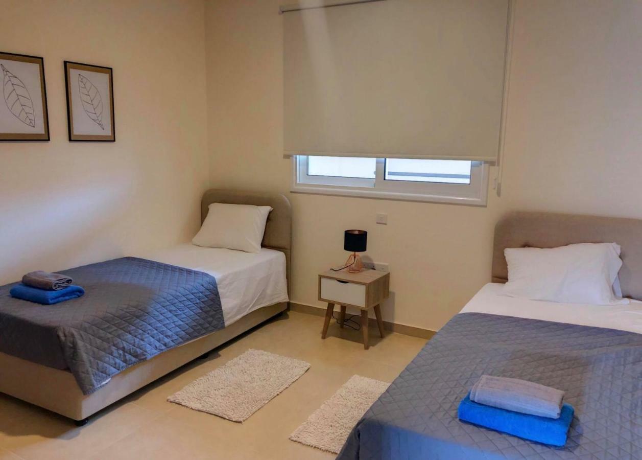 Mythical Sands Luxury Apartment Paralimni Luaran gambar